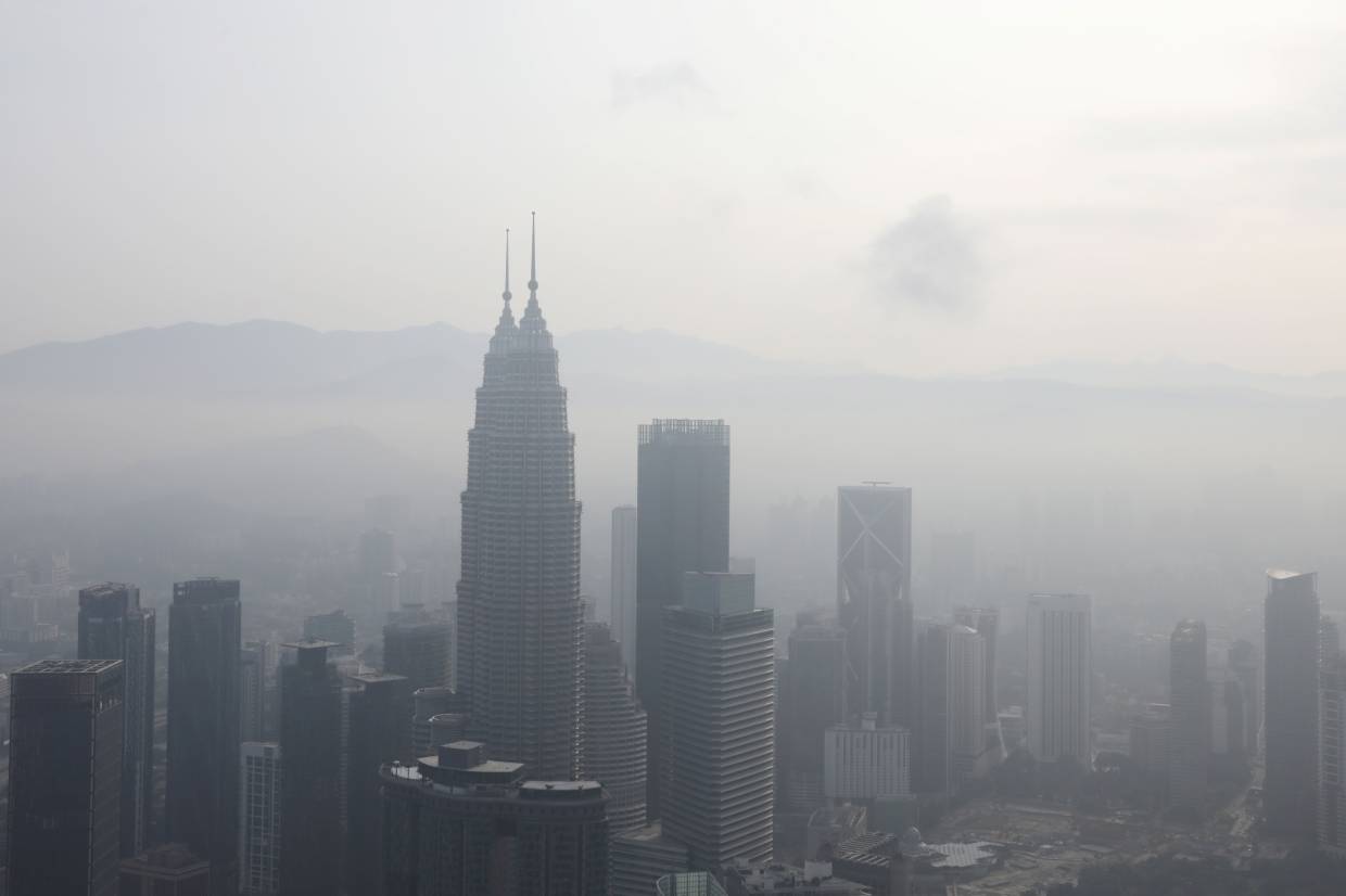 Humic acid play a good role on resistance to haze